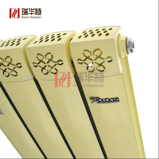 暖氣片漏水喊冤：年紀大了，怪我咯！